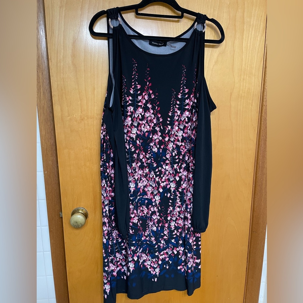 Ivanka Trump Cold Shoulder Floral Dress Size Extra Large